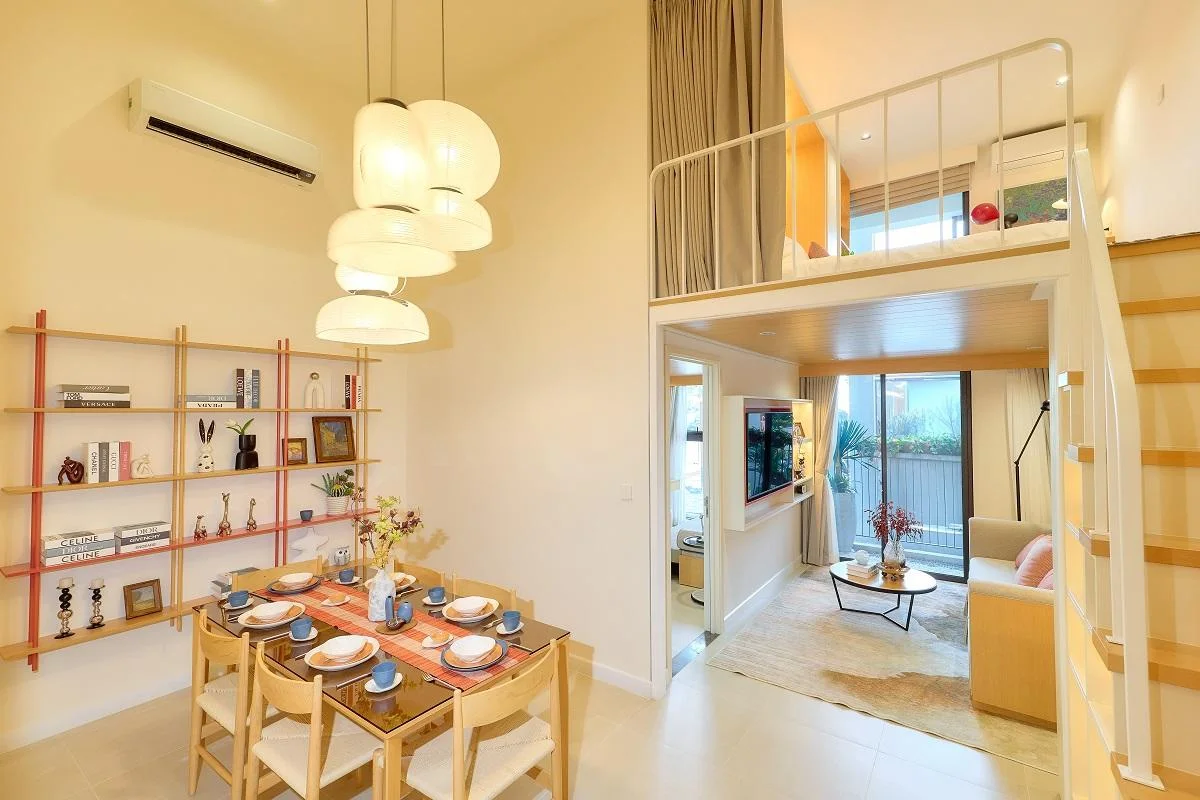 Không gian sống và làm việc kết hợp trong căn hộ tri thức hiện đại