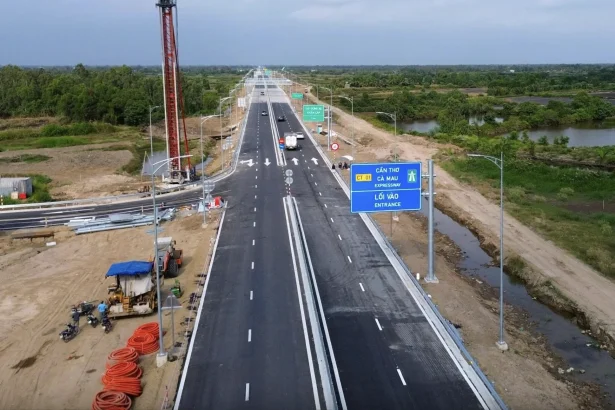 Cao tốc Trung Lương - Mỹ Thuận đoạn qua Tiền Giang
