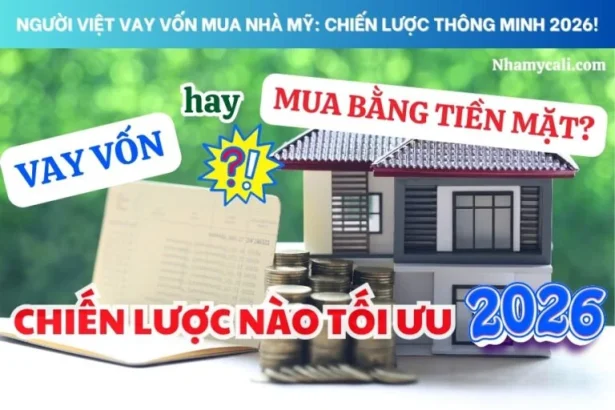 Gia đình trẻ tri thức đang tham quan căn hộ có không gian xanh