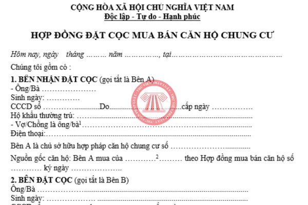Khách hàng đã booking sớm ký hợp đồng chuyển cọc tại quầy giao dịch sự kiện mở ráp căn