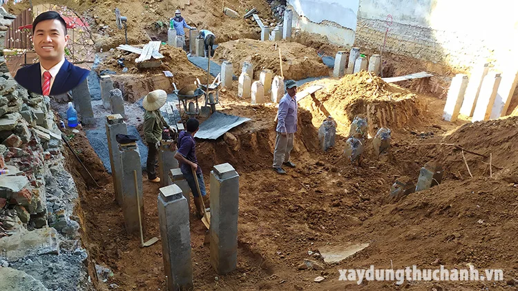 Kỹ sư trưởng chỉ đạo thi công móng cọc tại công trường Nhà Hát Sóng Xanh Vịnh Tiên