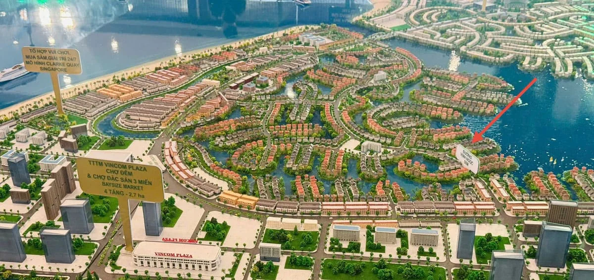 Đại sa bàn cơ học Vinhomes Cần Giờ kết hợp ánh sáng và tương tác số